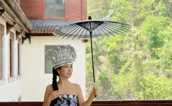 掀美女裙子游戏